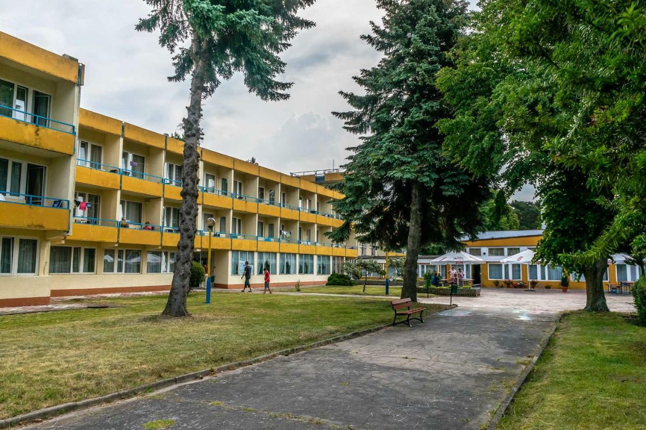 Hotel Ow Posejdon Jastarnia - Blisko Morza I Nad Zatoka Exterior foto